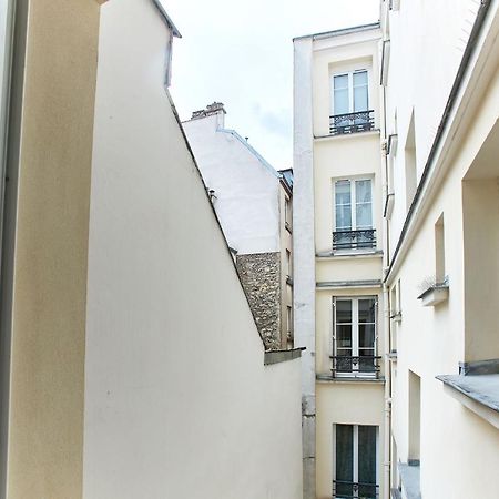 باريس Montmartre - Abbesses City Apartment المظهر الخارجي الصورة